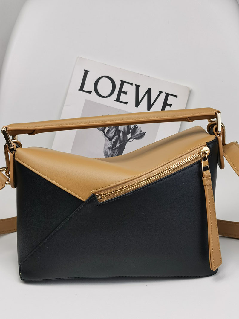 レディース ロエベ バッグ 人気 LOEWE パズルバッグ スモール A510P60X41-4511 ウォームデザート/ブラック クラシックカーフ ゴールド金具 - 画像 (8)