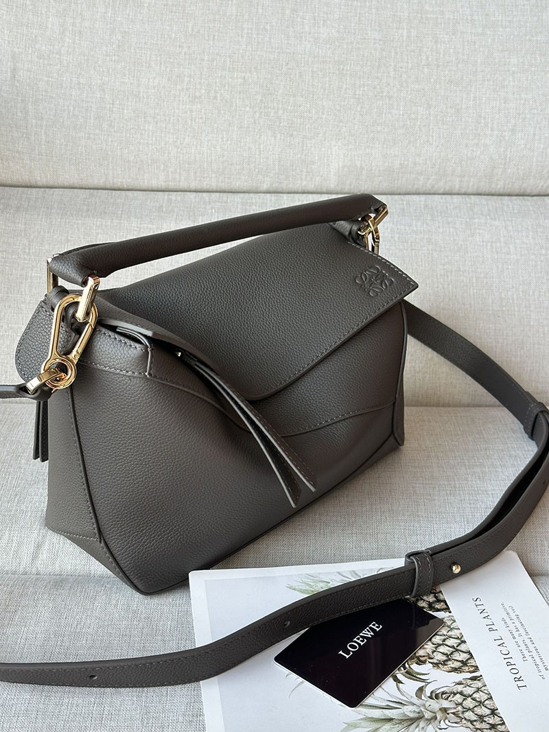 ロエベ パズルバッグ 人気色 LOEWE パズルバッグ スモール A510P60X30-1220 ダークグレー ソフトグレインカーフ ゴールド金具 - 画像 (6)