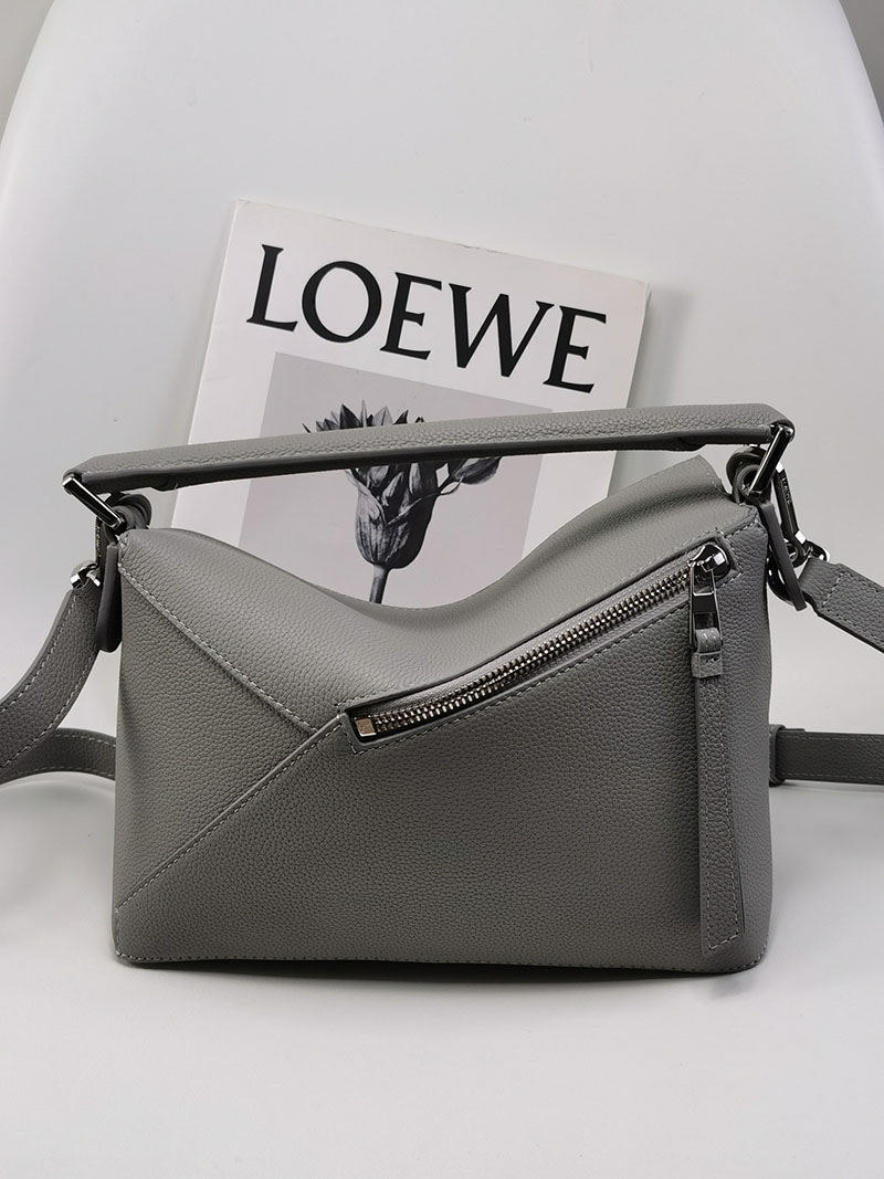 ロエベ パズルバッグ 人気色 LOEWE パズルバッグ スモール A510P60X77-1220 ダークグレー ソフトグレインカーフ シルバー金具 - 画像 (8)