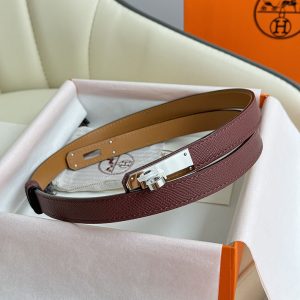 エルメスベルト値段