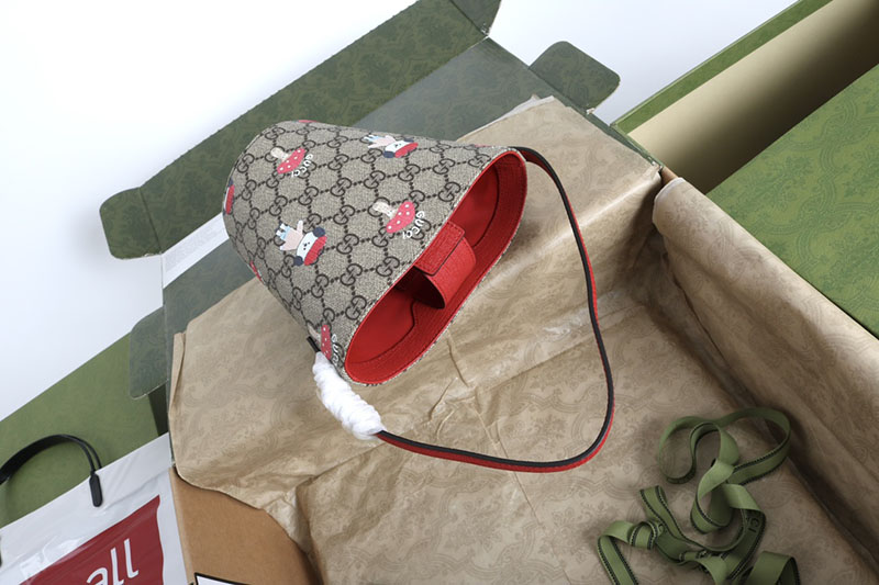 グッチ バッグ 未使用品 GUCCI キム・スンヨン GG プリント バケットバッグ 752356 FADWJ 9742 ベージュ/レッド 芸能人 バック 女性 - 画像 (5)