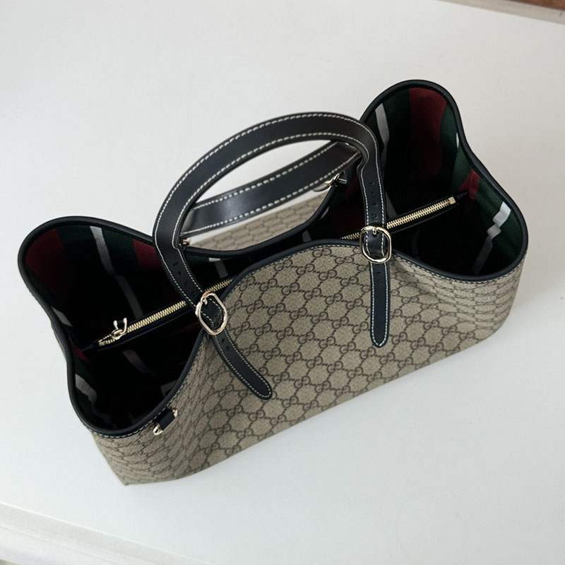 グッチ バッグ 未使用品 GUCCI GGエンブレム ミディアム トートバッグ 815213 FAD6L 9741 ベージュ/ブラック 芸能人 トートバッグ レディース - 画像 (4)