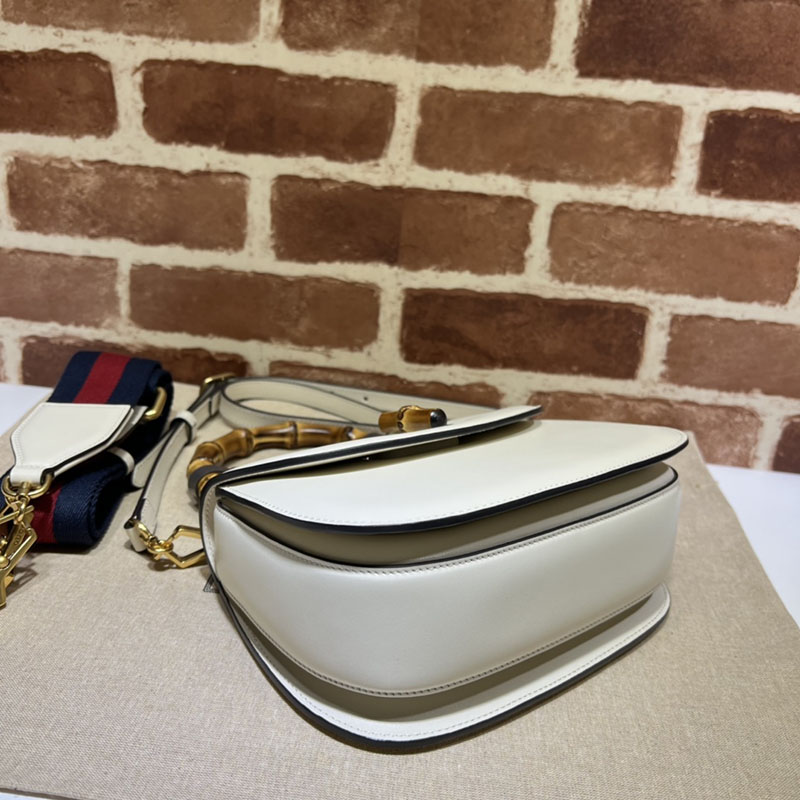 グッチ バッグ 未使用品 GUCCI バンブー 1947 スモール トップハンドルバッグ 675797 10ODT 8454 ホワイト ハイ ブランド 一覧 - 画像 (7)
