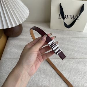 ベルト レディース 流行り