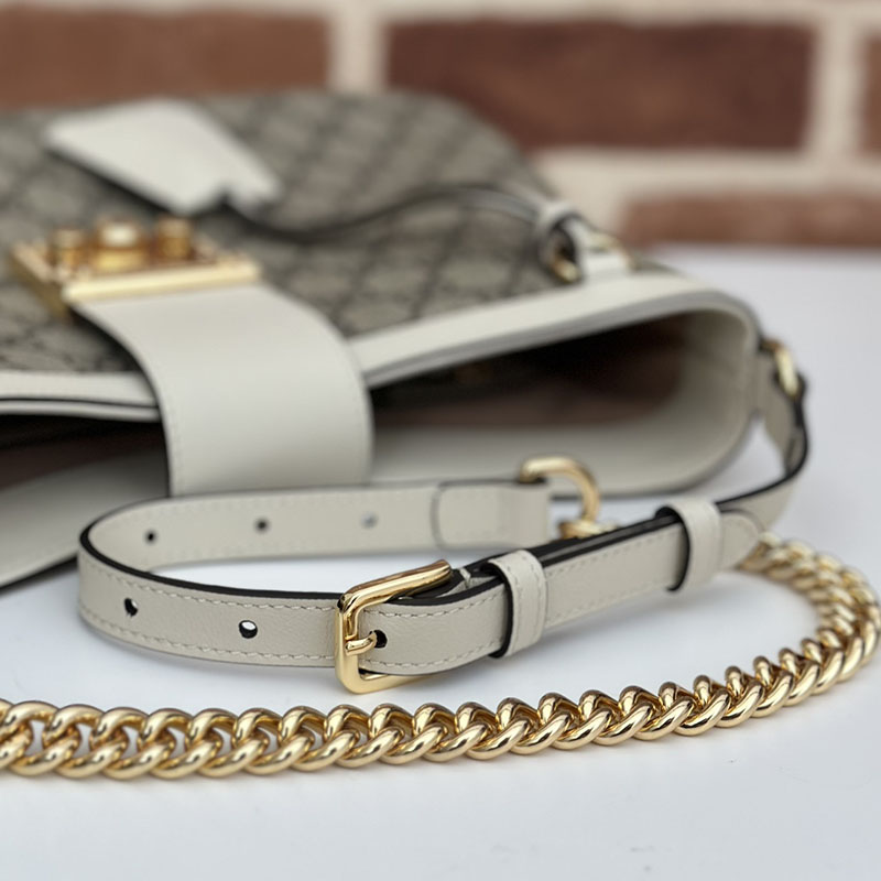 グッチ バッグ 未使用品 GUCCI パドロック GG ミディアム ショルダーバッグ 795113 KHNKG 9641 ベージュ/ホワイト ハイブランドバッグ 人気ランキング - 画像 (4)