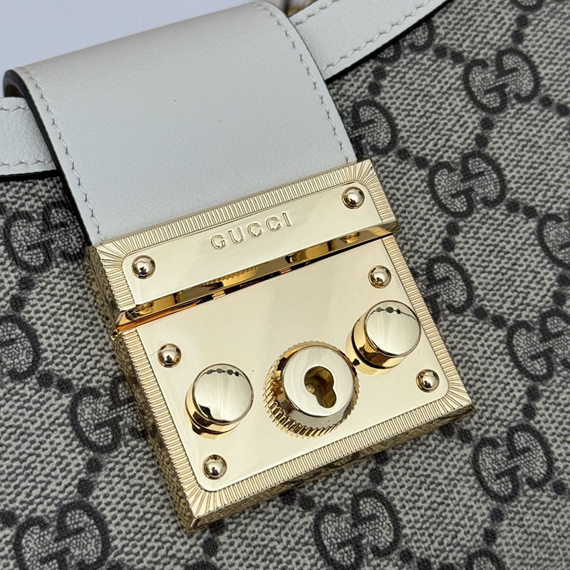 グッチ バッグ 未使用品 GUCCI パドロック スモール ショルダーバッグ 811705 KHNKG 9641 ベージュ&ホワイト レディース ハイブランド バッグ - 画像 (5)