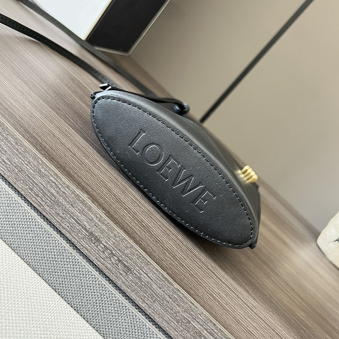 ロエベ バッグ 新作 2024 LOEWE ダイス ポケット C630R12X01-1100 ブラック クラシックカーフ ゴールド金具 - 画像 (8)