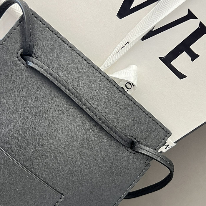 ロエベ バッグ 新作 2024 LOEWE ダイス ポケット C630R12X01-1100 ブラック クラシックカーフ ゴールド金具 - 画像 (3)