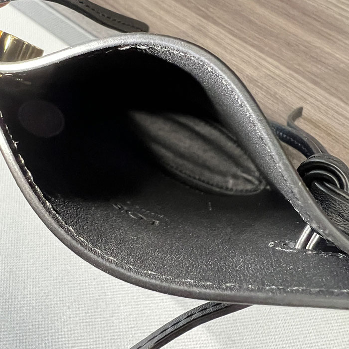 ロエベ バッグ 新作 2024 LOEWE ダイス ポケット C630R12X01-1100 ブラック クラシックカーフ ゴールド金具 - 画像 (2)