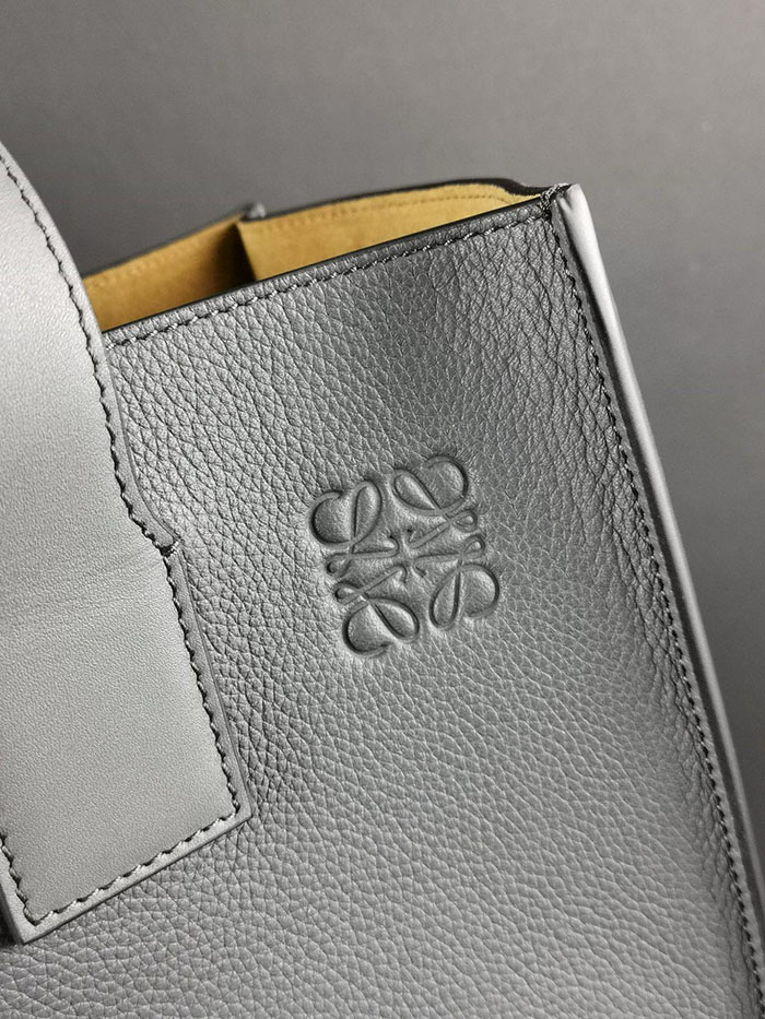 ロエベ トートバッグ アウトレット LOEWE バックル ジッパー トートバッグ B692K99X02-9567 ソフトホワイト ソフトグレインカーフ シルバー金具 - 画像 (7)