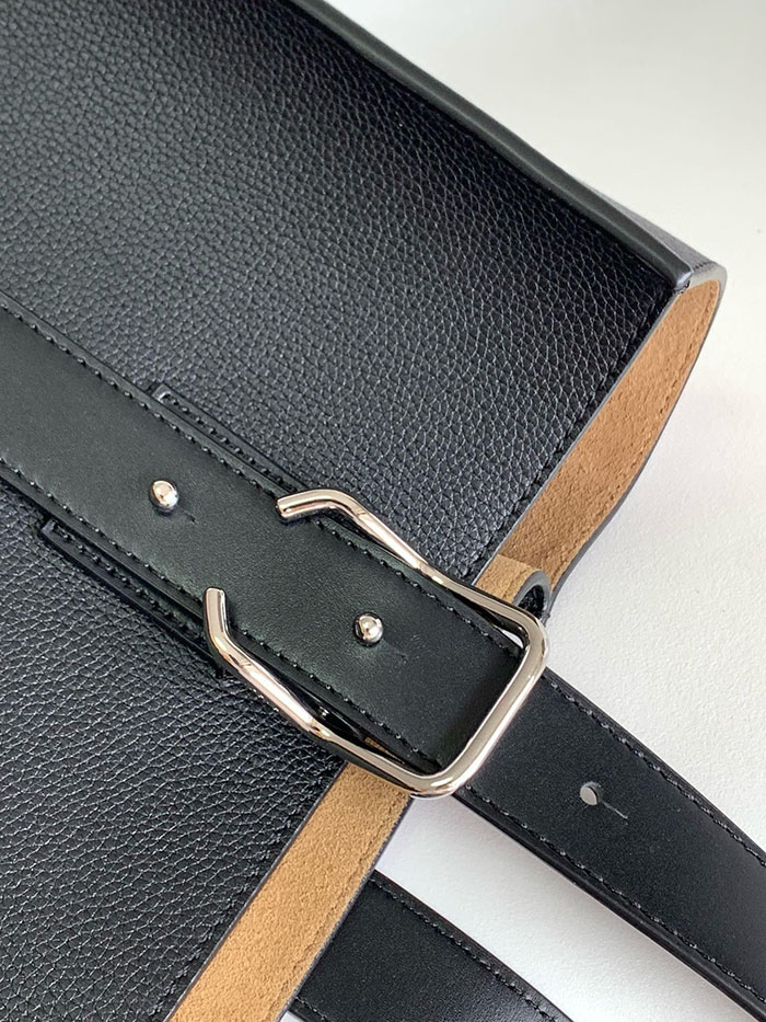 ロエベ トートバッグ アウトレット LOEWE バックル ジッパー トートバッグ B692K99X02-1100 ブラック ソフトグレインカーフ シルバー金具 - 画像 (4)
