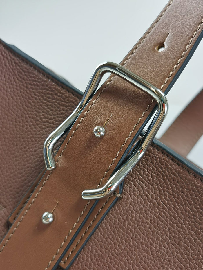 ロエベ トートバッグ 人気 LOEWE バックル ジッパー トートバッグ B692K99X02-7240 ダークバーガンディ ソフトグレインカーフ シルバー金具 - 画像 (8)