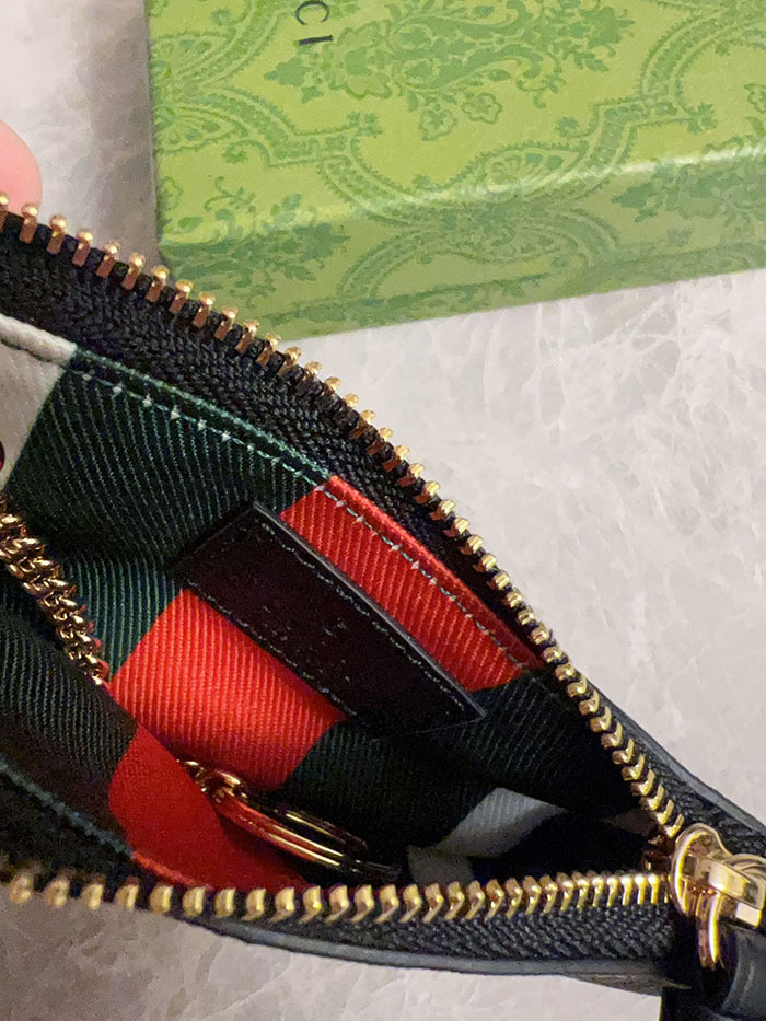 グッチ GGエンブレム キーケース 819113 FAD6L 9741 ベージュ&ブラック gucci キーケース アウトレット 価格 - 画像 (7)