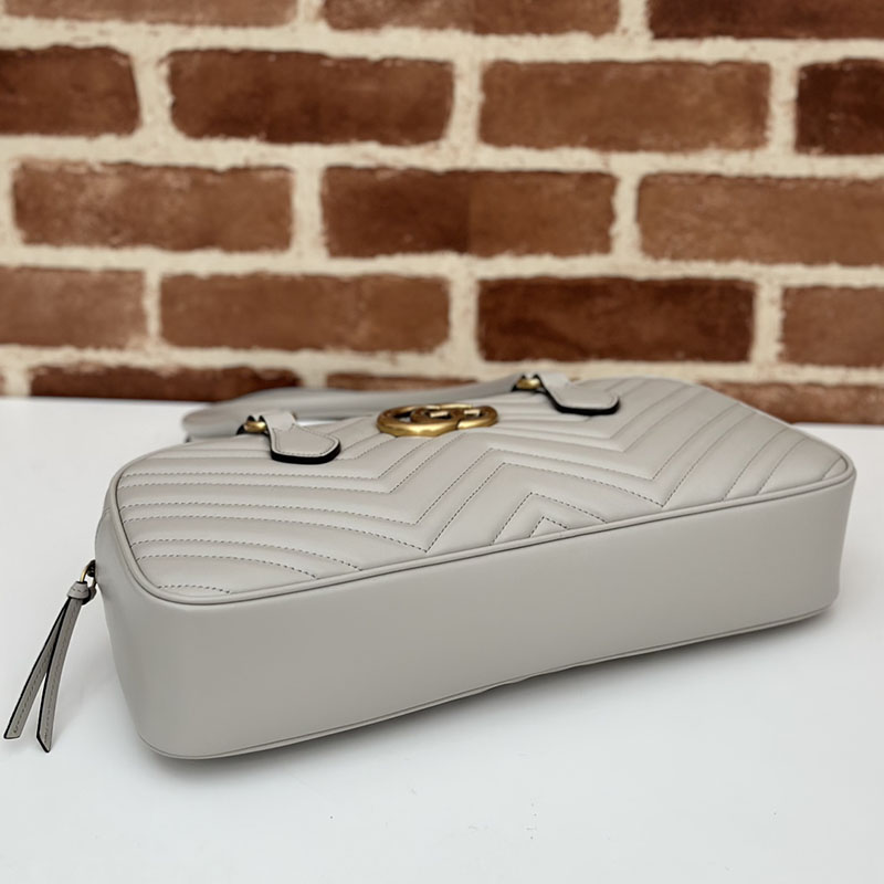グッチ バッグ 未使用品 GUCCI GGマーモント ミディアム トップハンドルバッグ 795218 AABZB 1440 ライトグレー 2泊旅行 バッグ レディース 軽い おしゃれ - 画像 (7)