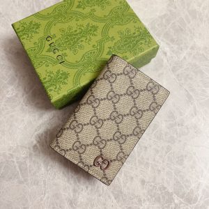 カードケース メンズ 使いやすい
