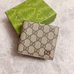 gucci コインケース メンズ 人気