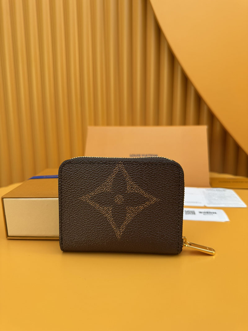 ルイヴィトン ジッピーコインパース モノグラムジャイアント リバース M69354 RFID モノグラム ブラウン ヴィトン小銭入れランキング - 画像 (4)