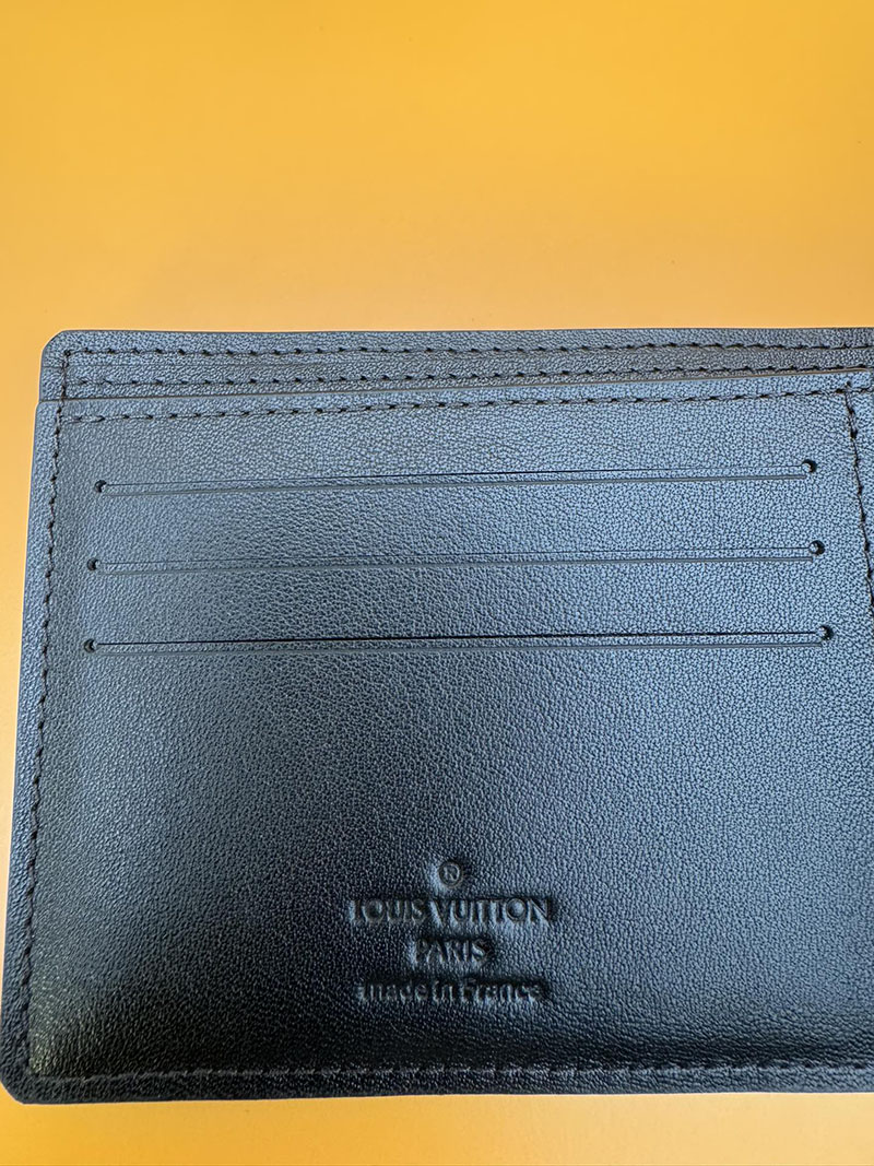 安い ルイヴィトン ポルトフォイユ・ミュルティプル M82072 RFID トリヨンレザー ブラック ルイヴィトン 財布 メンズ - 画像 (4)