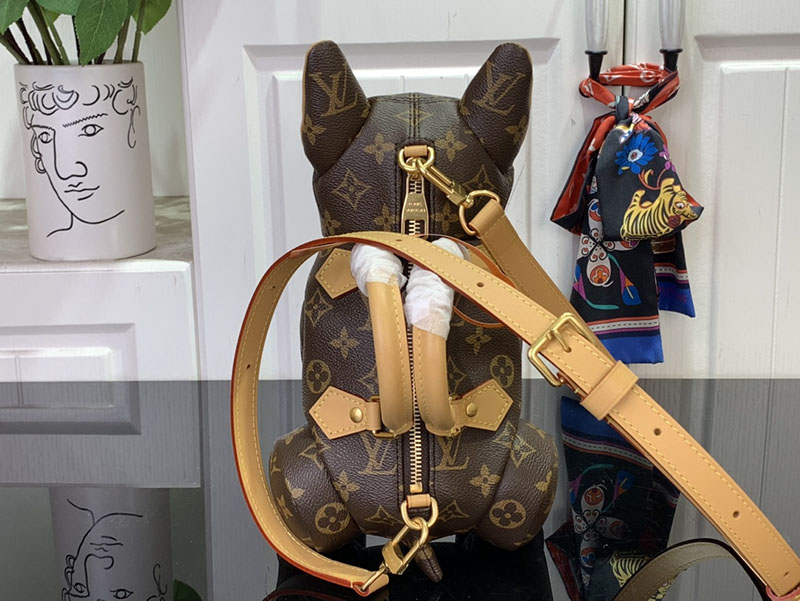 ルイヴィトン プーチ・バッグ ブラウン M12617 モノグラム ゴールド金具 Vuitton ルイヴィトン 小物入れ メンズ - 画像 (8)