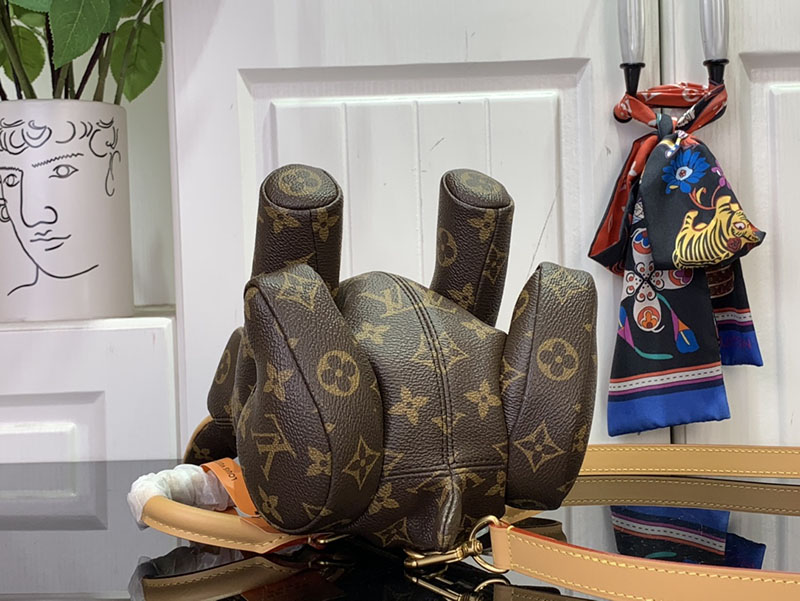 ルイヴィトン プーチ・バッグ ブラウン M12617 モノグラム ゴールド金具 Vuitton ルイヴィトン 小物入れ メンズ - 画像 (7)