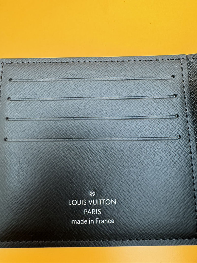並行輸入品 ルイヴィトン ポルトフォイユ・マルコ NM M62545 RFID モノグラム ブラック 財布 メンズ 二つ折り 小銭入れあり - 画像 (4)