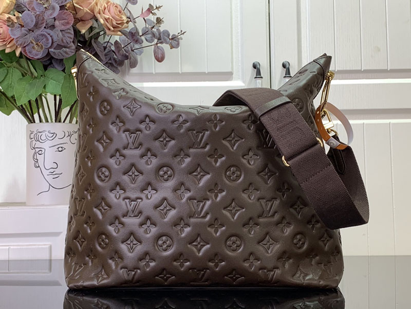 ルイヴィトン Coussin Hobo MM ショコラ M12072 モノグラム ゴールド金具 ルイヴィトン ロウキーホーボー 口コミ - 画像 (8)