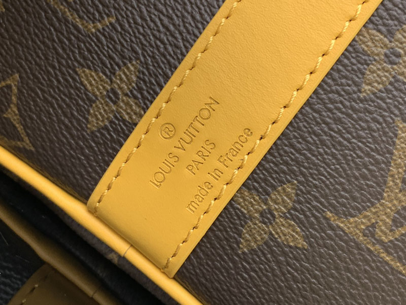 ルイヴィトン キーポル・バンドリエール 35 サフラン イエロー M13201 モノグラム シルバー金具 キーポル35 使い勝手 - 画像 (3)