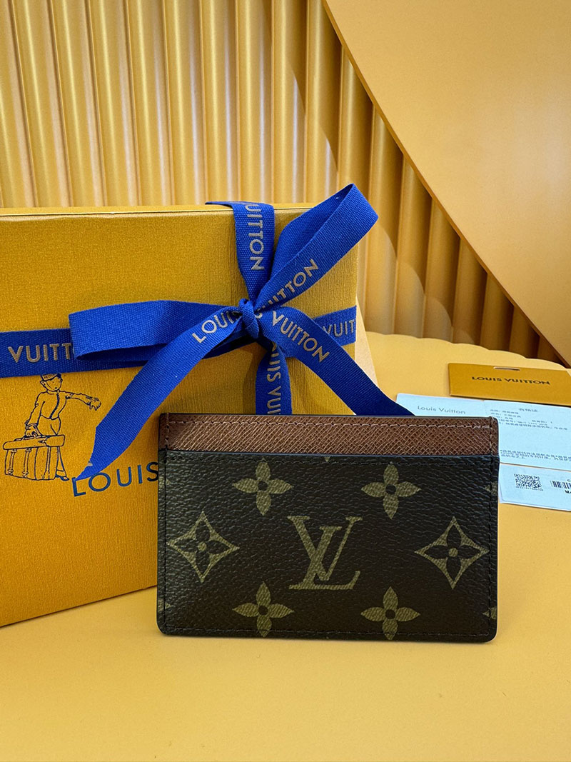 lv カードケース 薄型 人気