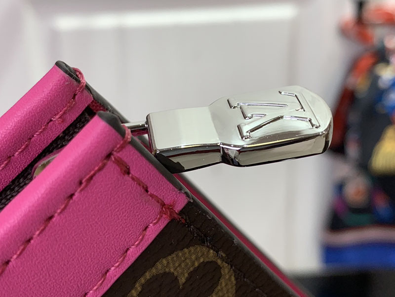 ルイヴィトン ポシェット・ヴォワヤージュ MM ポンディシェリ ピンク M12818 モノグラム シルバー金具 クラッチバッグ メンズ 人気 - 画像 (5)