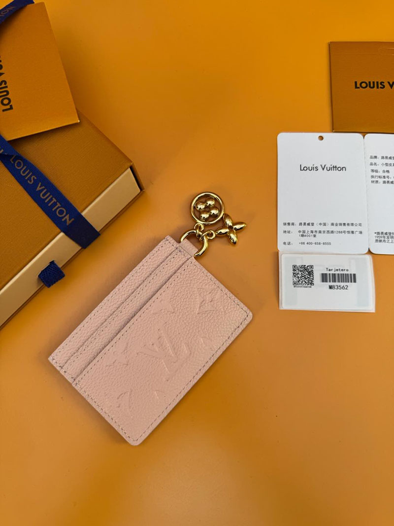 並行輸入品 ルイヴィトン カードケース ポルト カルト・LV チャーム M83562 RFID モノグラム ピンクオパール ヴィトン カードケース 使い方 - 画像 (8)