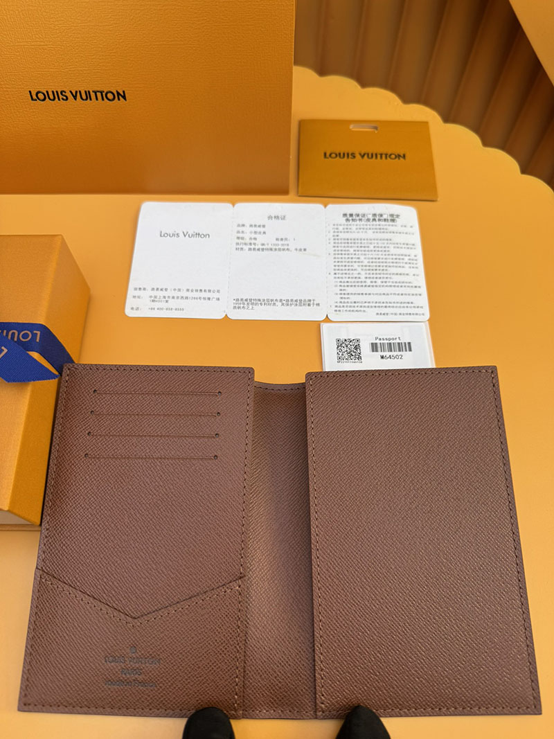 激安サイト ルイヴィトン パスポートカバー クーヴェルテュール・パスポール NM M64502 RFID モノグラム ブラウン ヴィトン激安通販店舗 口コミ - 画像 (4)