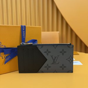 ルイヴィトン フラグメントケース 評判
