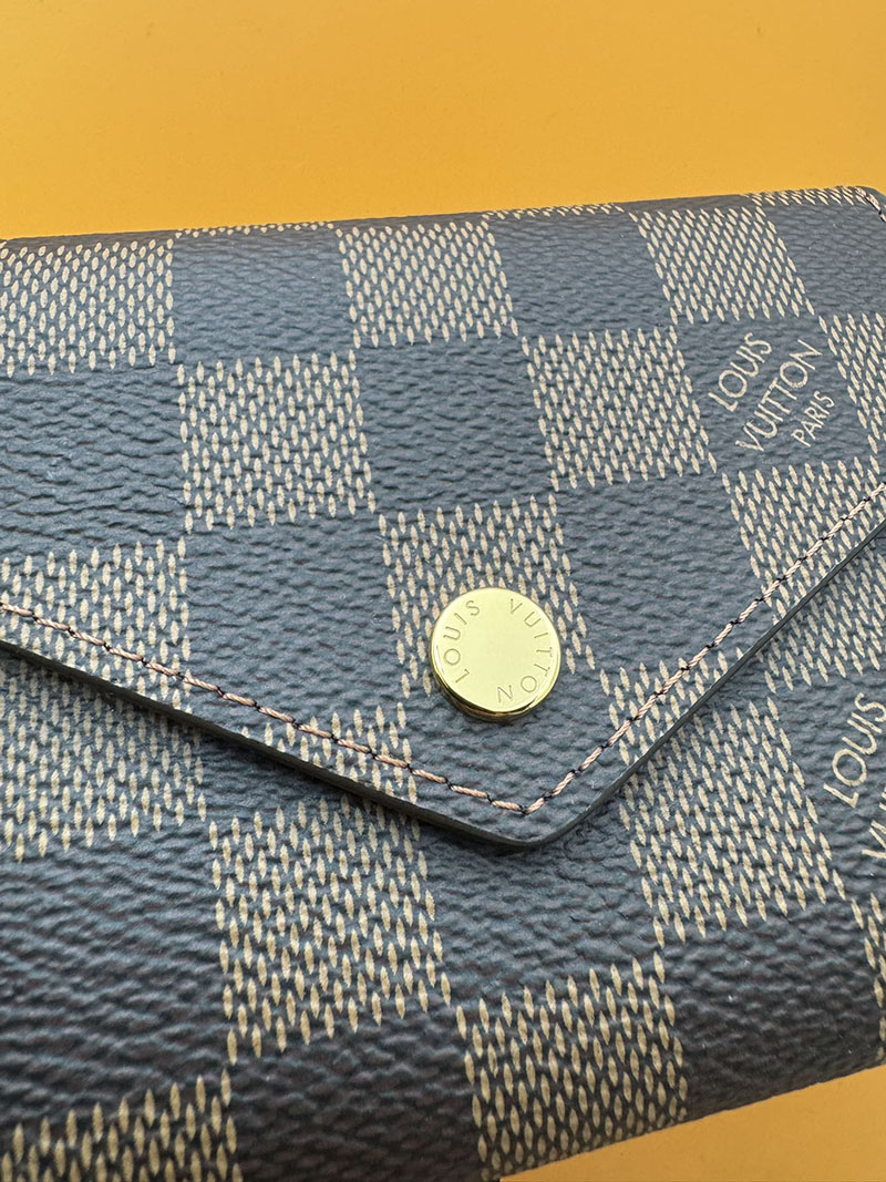 激安サイト ルイヴィトン ポルトフォイユ・ヴィクトリーヌ N41659 RFID ダミエ セリーズ レッド ブランド 財布 偽物 見分け方 - 画像 (6)