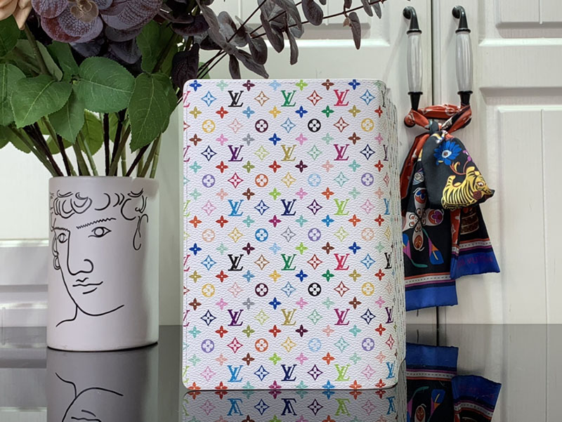 ルイヴィトンブックカバーコピー LV x TM Monogram Multicolore Emily Notebook Cover MM GI1299 ルイヴィトン 村上隆 新作 - 画像 (8)