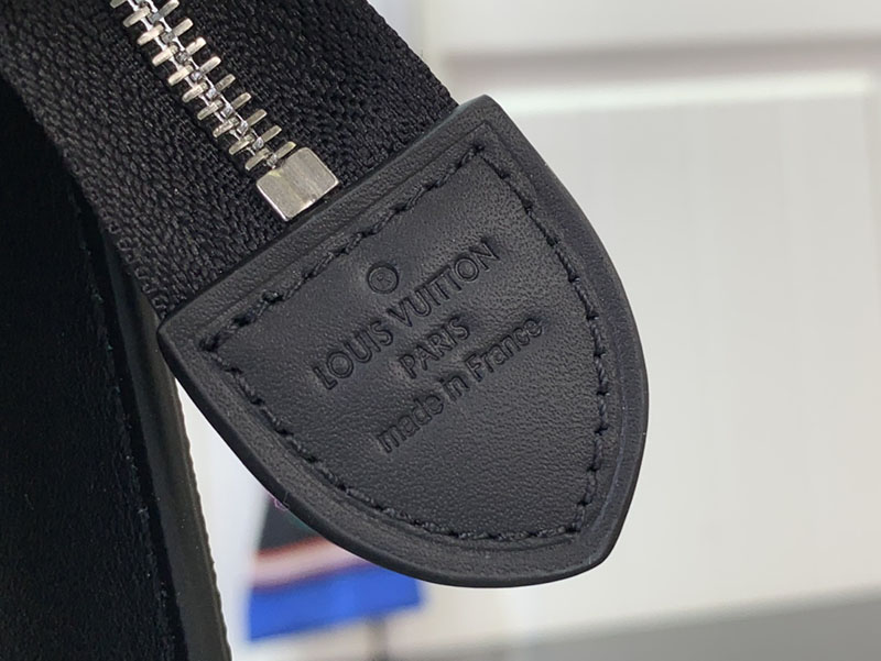 村上隆 ルイヴィトン LV x TM Toiletry Pouch マルチカラー M13746 モノグラム ゴールド金具 ルイヴィトン 村上隆 メンズ - 画像 (6)
