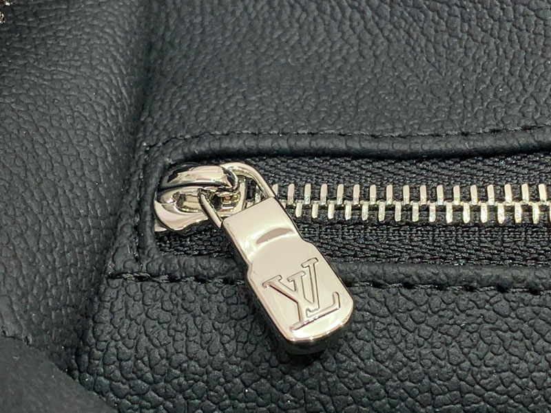 村上隆 ルイヴィトン LV × TM ポシェット・コスメティック GM マルチカラー 2517747 モノグラム ゴールド金具 ルイヴィトン ポーチ メンズ - 画像 (2)
