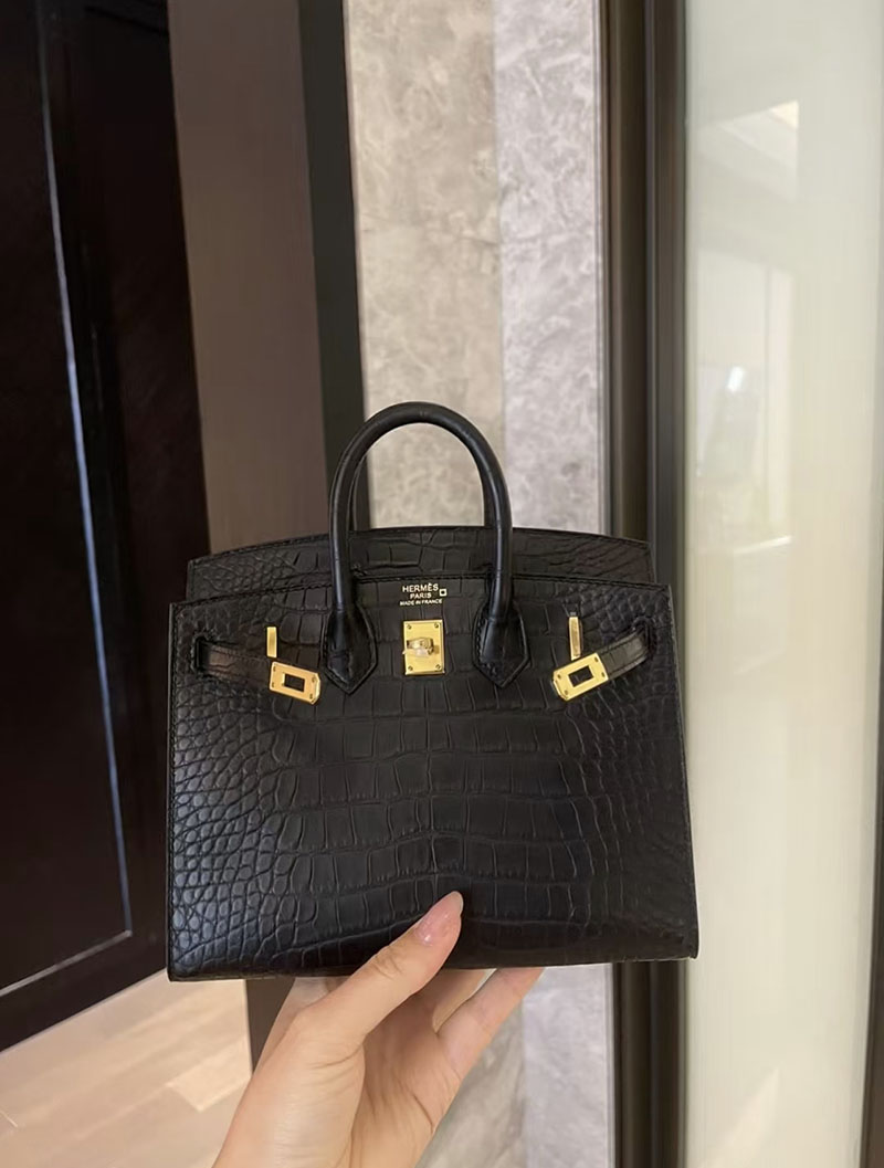 人気色 H品 エルメス バーキン20 セリエ 黒 ブラック クロコダイル アリゲーターマット ゴールド金具 2517795 バーキン20 定価 - 画像 (6)