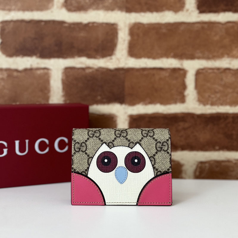 グッチ 財布 二つ折り 使いやすい