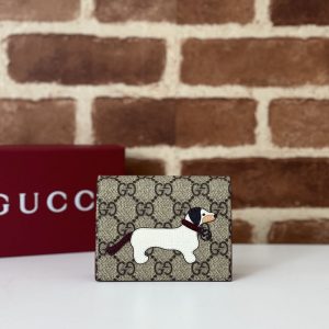グッチ 財布 二つ折り 使いやすい