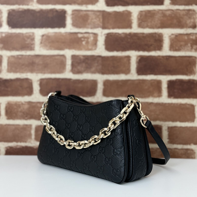 グッチ バッグ 人気 GUCCI GG EMBLEM SMALL SHOULDER BAG 815263 AAEEM 1000 ブラック グッチ ショルダーバッグ人気 - 画像 (9)