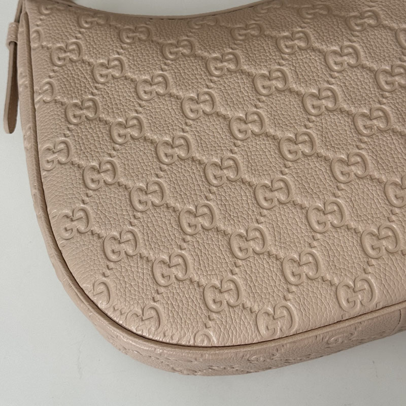 グッチ バッグ 人気 GUCCI GG EMBLEM MEDIUM SHOULDER BAG 820453 AAEEM 6802 ライトピンク グッチ アフロディーテ 口コミ - 画像 (5)
