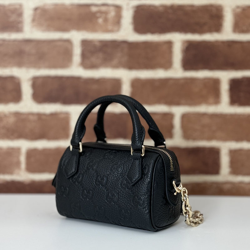 グッチ バッグ 人気 GUCCI GGエンブレム スーパーミニ トップハンドルバッグ 815256 AAEEM 1000 ブラック グッチ ボストンバッグ ミニ - 画像 (6)