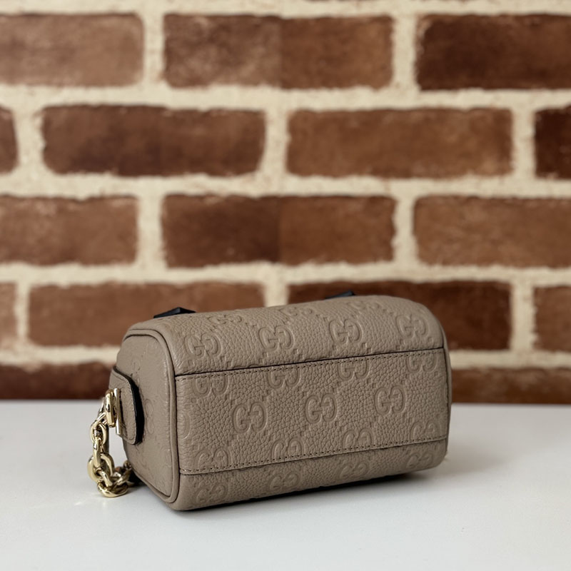 グッチ バッグ 人気 GUCCI GGエンブレム スモール トップハンドルバッグ 815255 AAEEM 1523 トープ グッチ ミニボストン ヴィンテージ - 画像 (4)