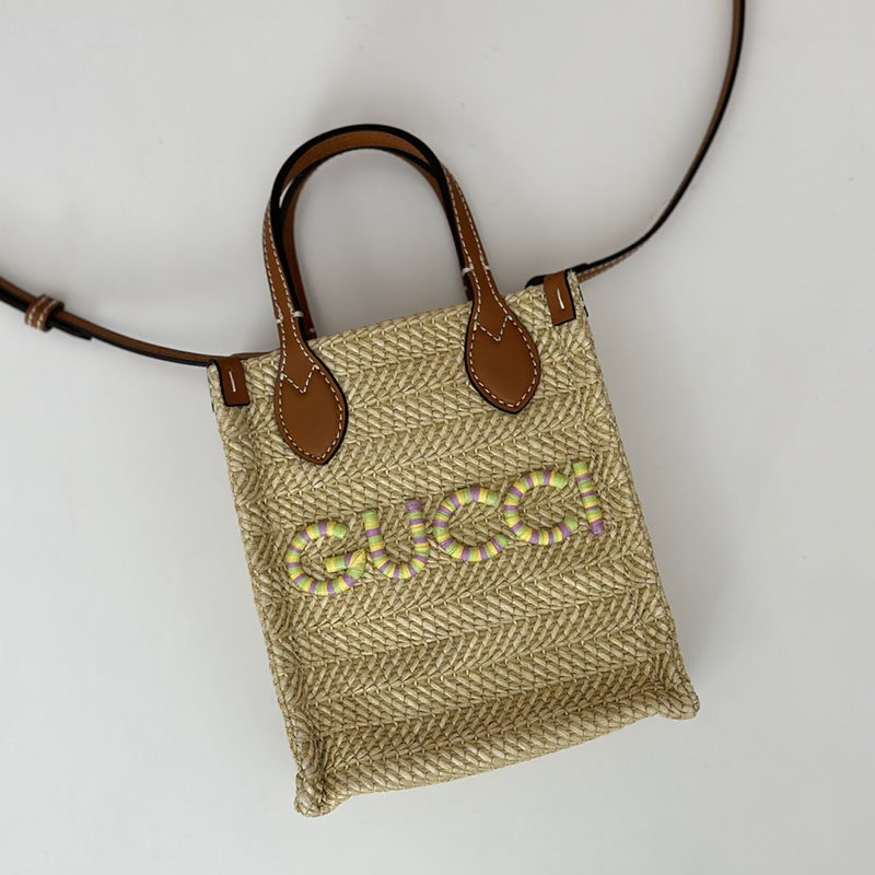 グッチ バッグ 人気 GUCCI スーパーミニ ストロー エフェクト バッグ 780083 FAC42 9561 ナチュラル グッチ トートバッグ アウトレット - 画像 (3)