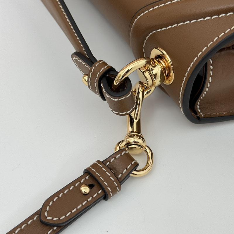 グッチ バッグ 人気 GUCCI ブロンディ ミディアム トップハンドルバッグ 815716 AAEC2 2718 ブラウン グッチ バッグ アウトレット - 画像 (4)
