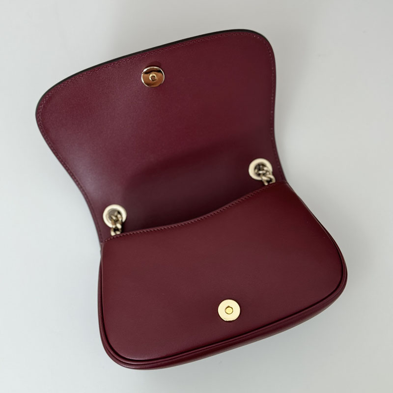 グッチ バッグ 人気 GUCCI ブロンディ ミニ ショルダーバッグ 815711 AAEEX 6207 ロッソ アンコーラ グッチ ブロンディ ショルダーバッグ - 画像 (3)