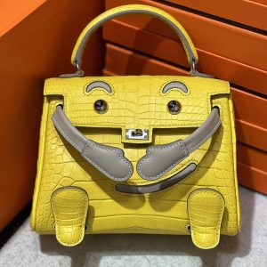 ケリードール バッグ 定価