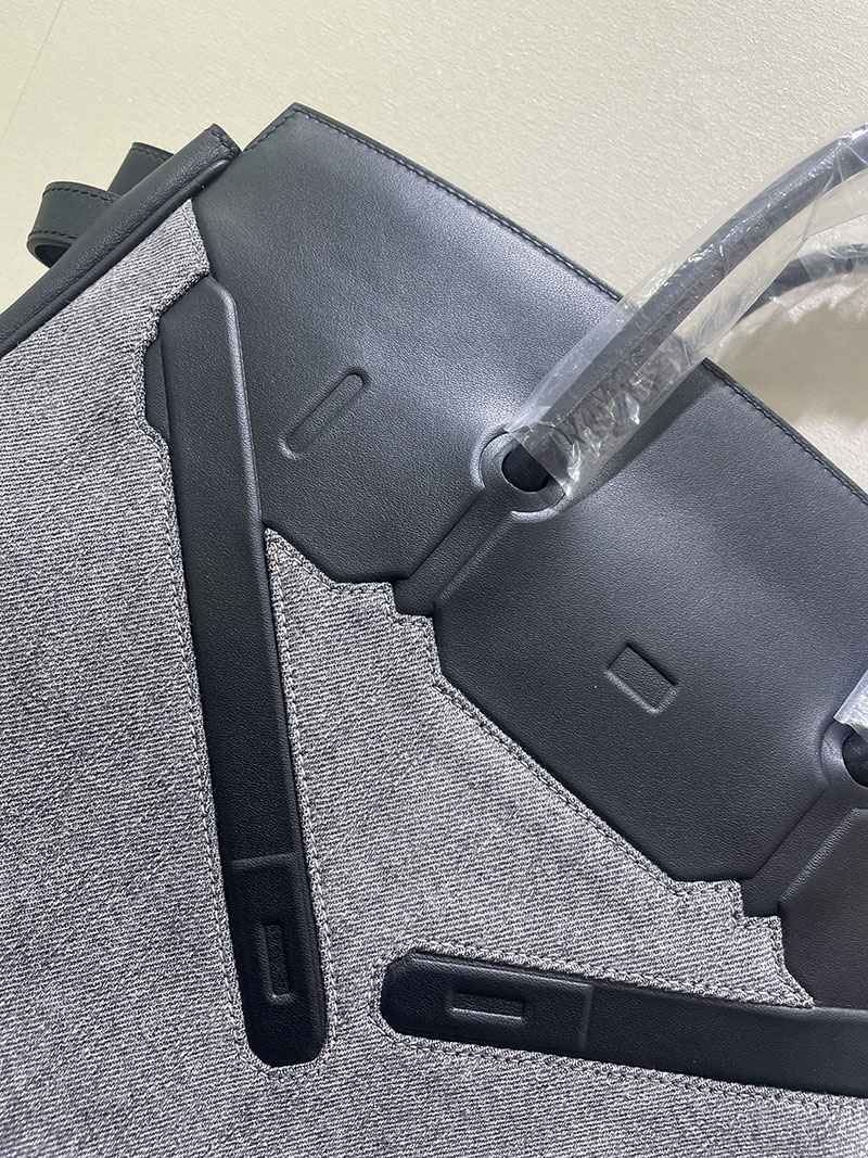 並行輸入品 エルメス バーキン35 シャドー 黒 ブラック エヴァーカーフ/トワルアッシュ シルバー金具 2517934 バーキン シャドウ 35 - 画像 (5)