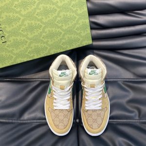 グッチ スニーカー メンズ