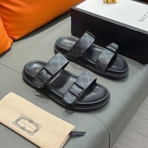 gucci ラバーサンダル